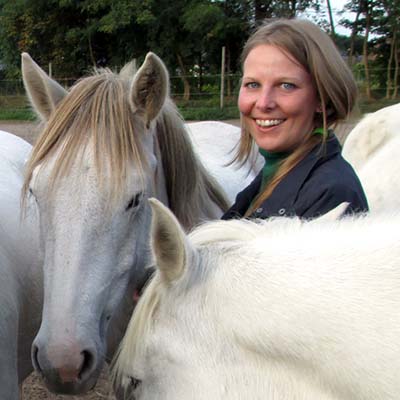 Persönlichkeitstraining mit Pferden bringt Selbstvertrauen und innere Stärke